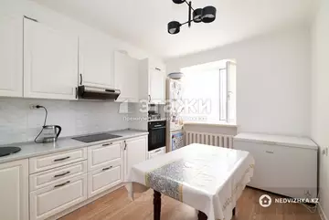 62.7 м², 3-комнатная квартира, этаж 5 из 5, 63 м², изображение - 4