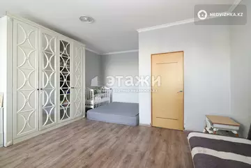 1-комнатная квартира, этаж 2 из 13, 57 м²