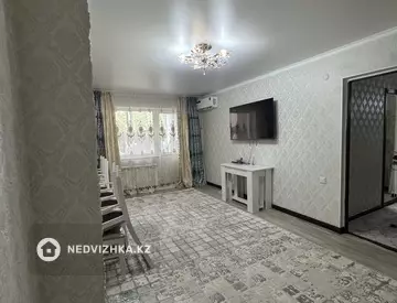 2-комнатная квартира, этаж 2 из 9, 67 м²