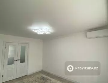3-комнатная квартира, этаж 3 из 4, 70 м²