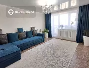 4-комнатная квартира, этаж 7 из 12, 85 м²