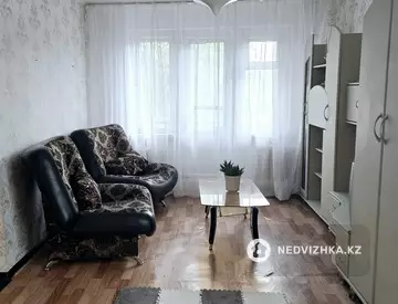 1-комнатная квартира, этаж 4 из 5, 35 м², на длительный срок
