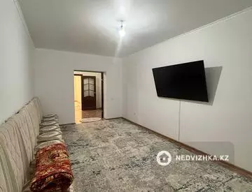 3-комнатная квартира, этаж 9 из 9, 85 м²