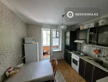 2-комнатная квартира, этаж 2 из 5, 55 м²