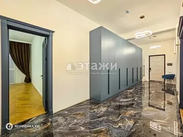 3-комнатная квартира, этаж 12 из 12, 115 м²