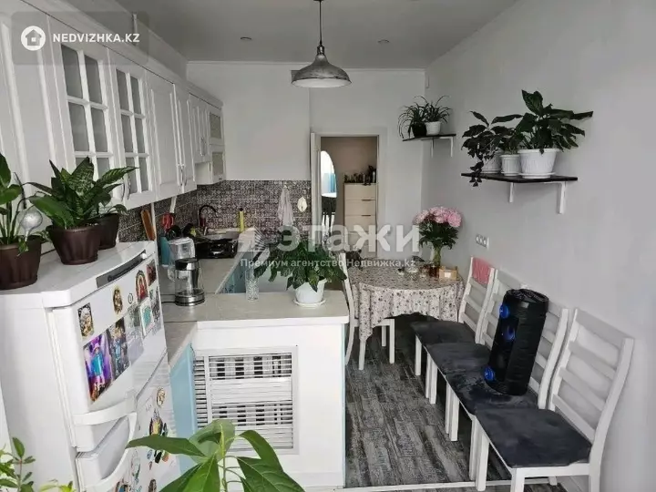 56 м², 2-комнатная квартира, этаж 4 из 5, 56 м², изображение - 1