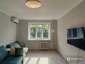 2-комнатная квартира, этаж 2 из 4, 42 м², на длительный срок