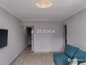 2-комнатная квартира, этаж 2 из 4, 42 м², на длительный срок