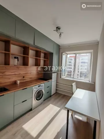 1-комнатная квартира, этаж 11 из 14, 50 м², на длительный срок