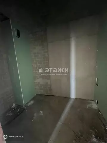 3-комнатная квартира, этаж 14 из 25, 82 м²