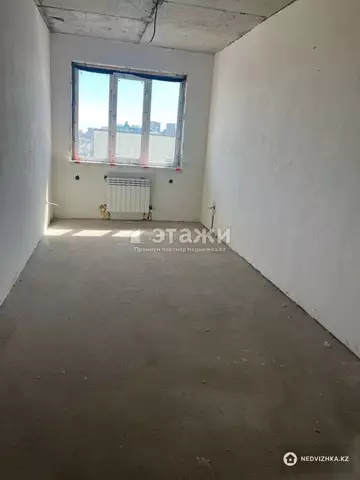 3-комнатная квартира, этаж 14 из 25, 82 м²
