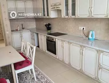 78 м², 2-комнатная квартира, этаж 3 из 7, 78 м², посуточно, изображение - 9