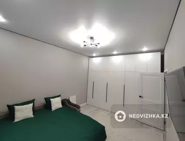 38 м², 1-комнатная квартира, этаж 10 из 10, 38 м², посуточно, изображение - 5