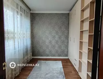 3-комнатная квартира, этаж 2 из 5, 48 м²