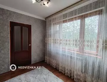 3-комнатная квартира, этаж 2 из 5, 48 м²