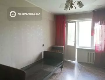 1-комнатная квартира, этаж 2 из 5, 30 м²