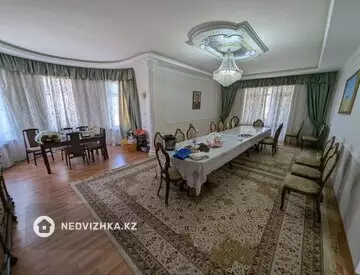 5-комнатный дом, 22 соток, 364 м²