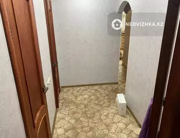 2-комнатная квартира, этаж 3 из 5, 52 м²