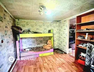 2-комнатный дом, 10 соток, 42 м²