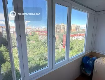 3-комнатная квартира, этаж 9 из 9, 64 м²