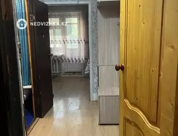 1-комнатная квартира, этаж 1 из 5, 33 м², на длительный срок