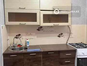 1-комнатная квартира, этаж 1 из 5, 33 м², на длительный срок