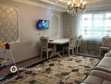 3-комнатная квартира, этаж 6 из 12, 132 м²