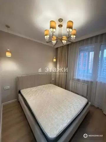 2-комнатная квартира, этаж 9 из 12, 38 м²