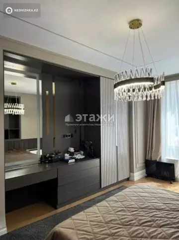 3-комнатная квартира, этаж 5 из 30, 110 м²