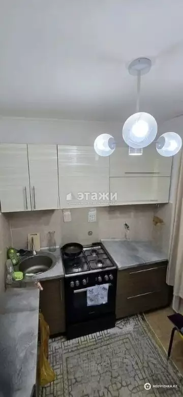 1-комнатная квартира, этаж 3 из 5, 32 м²