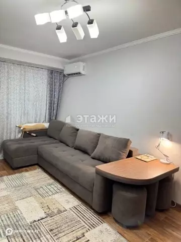 1-комнатная квартира, этаж 8 из 9, 36 м²