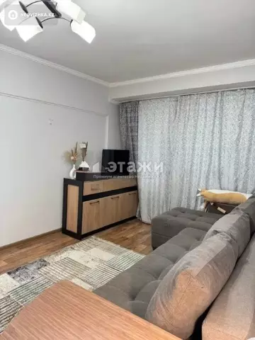 1-комнатная квартира, этаж 8 из 9, 36 м²