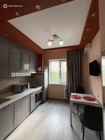 1-комнатная квартира, этаж 6 из 8, 42 м²
