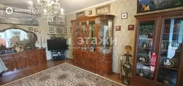 1-комнатная квартира, этаж 4 из 5, 42 м²