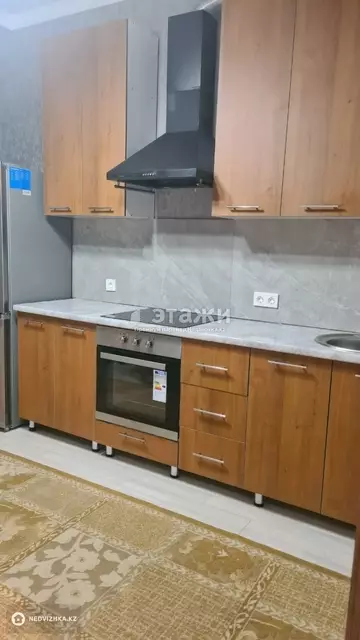 1-комнатная квартира, этаж 7 из 12, 37 м²