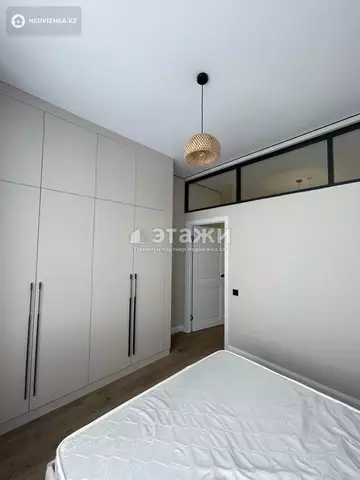 2-комнатная квартира, этаж 15 из 17, 42 м²