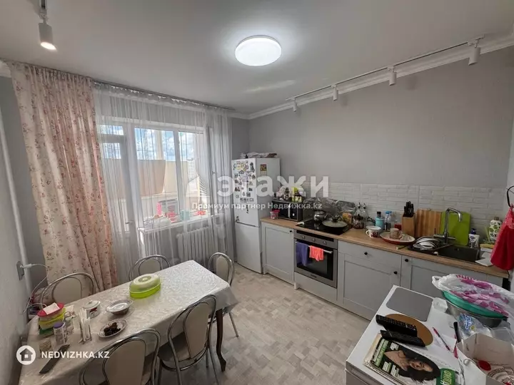 90 м², 3-комнатная квартира, этаж 8 из 13, 90 м², изображение - 1