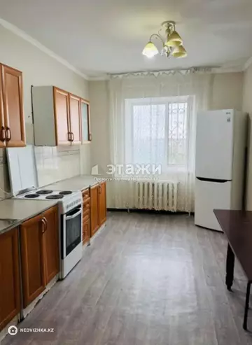 2-комнатная квартира, этаж 9 из 9, 70 м²