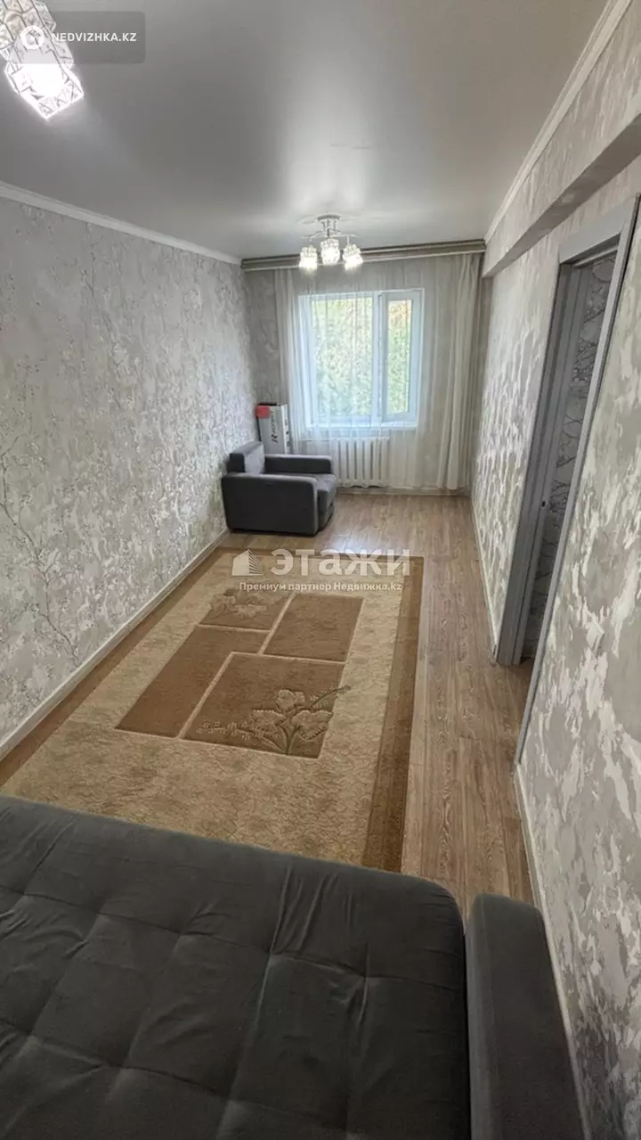 41.5 м², 2-комнатная квартира, этаж 3 из 5, 42 м², изображение - 1