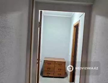 3-комнатная квартира, этаж 1 из 5, 57 м²