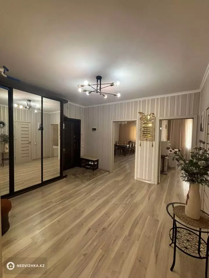 105 м², 3-комнатная квартира, этаж 5 из 14, 105 м², изображение - 1