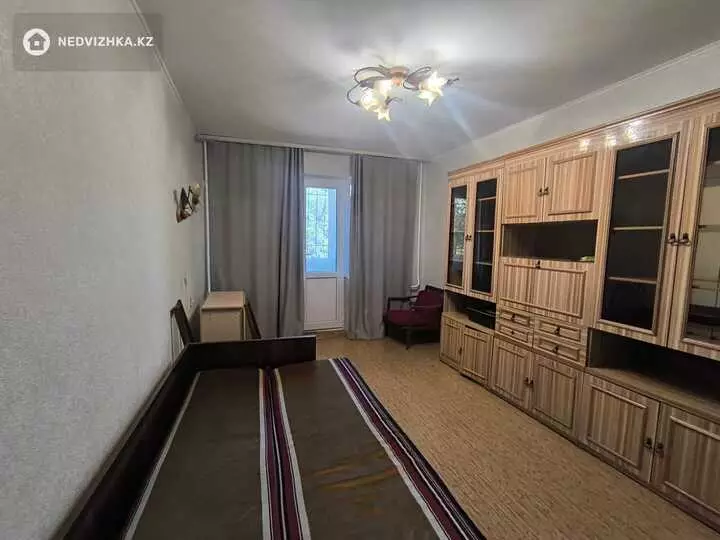 58 м², 3-комнатная квартира, этаж 2 из 4, 58 м², изображение - 1