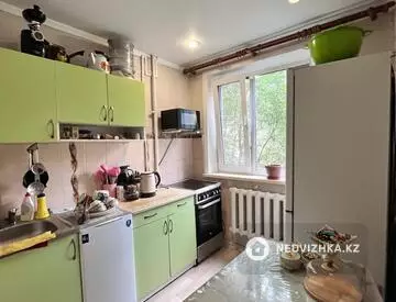 2-комнатная квартира, этаж 4 из 5, 45 м²