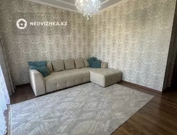 3-комнатная квартира, этаж 3 из 3, 70 м²