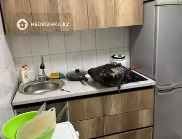 1-комнатная квартира, этаж 4 из 4, 33 м²