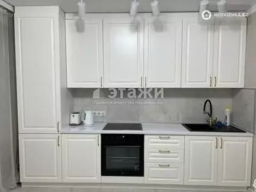 3-комнатная квартира, этаж 6 из 10, 90 м²