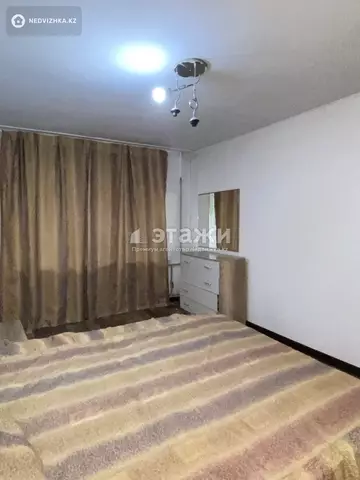 4-комнатная квартира, этаж 1 из 5, 72 м²