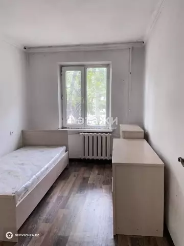 72.5 м², 4-комнатная квартира, этаж 1 из 5, 72 м², изображение - 4