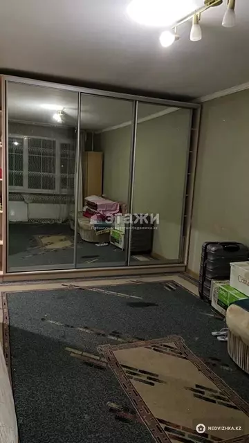 1-комнатная квартира, этаж 1 из 5, 30 м²