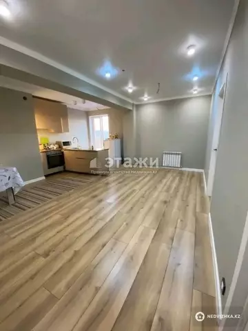3-комнатная квартира, этаж 7 из 12, 74 м²